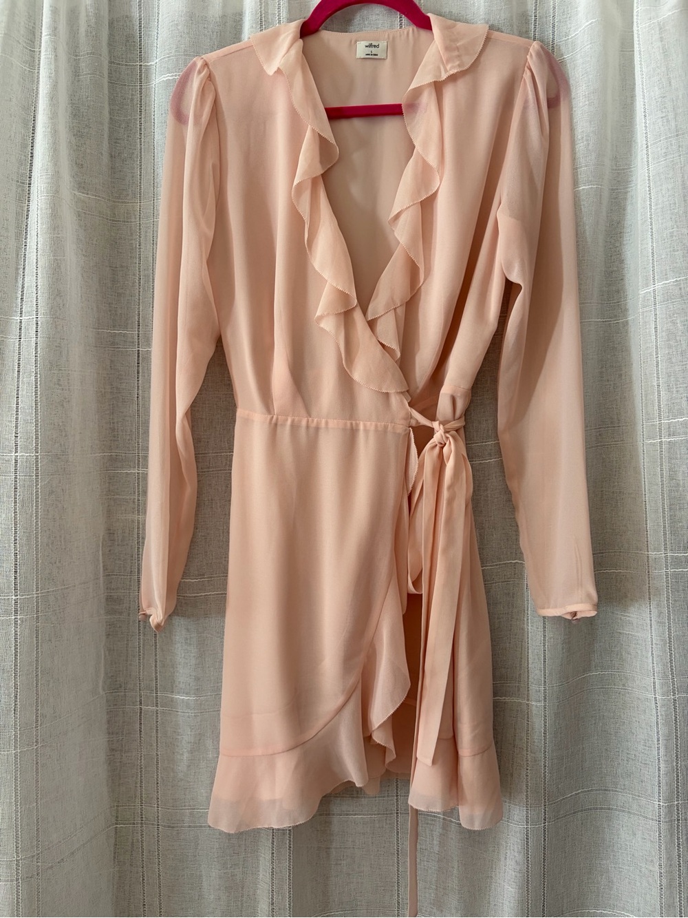 Aritzia Wilfred Blush Long-Sleeve Ruffle Wrap Dress size Small